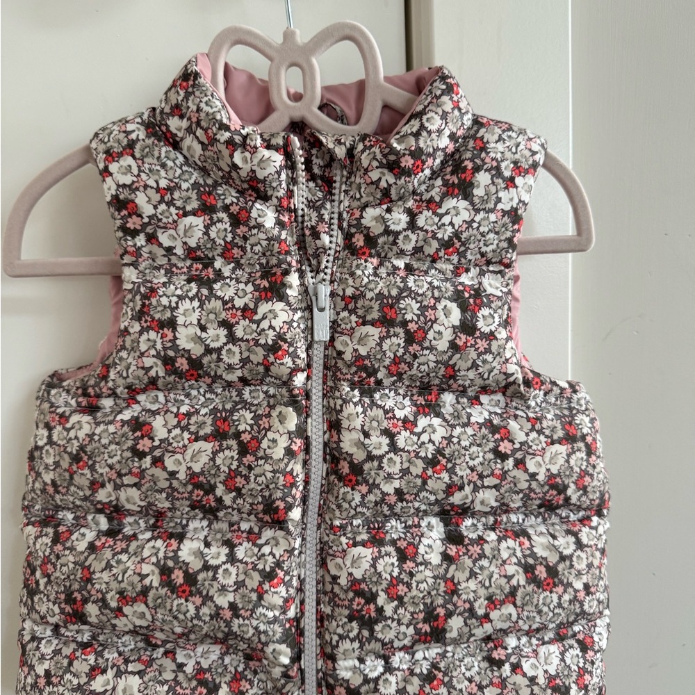 Gap Floral Puffer Vest 3T